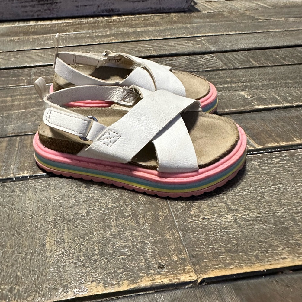 Size6 play sandals